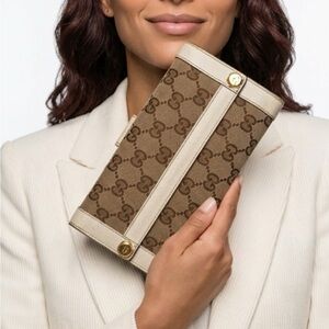 Gucci GG Canvas Long Continental Wallet